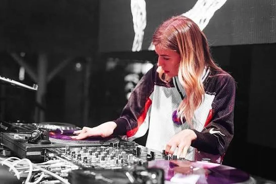 Theboringmagazine Paris Lawrence Australian Dj: Music Career theboringmagazine paris lawrence australian dj